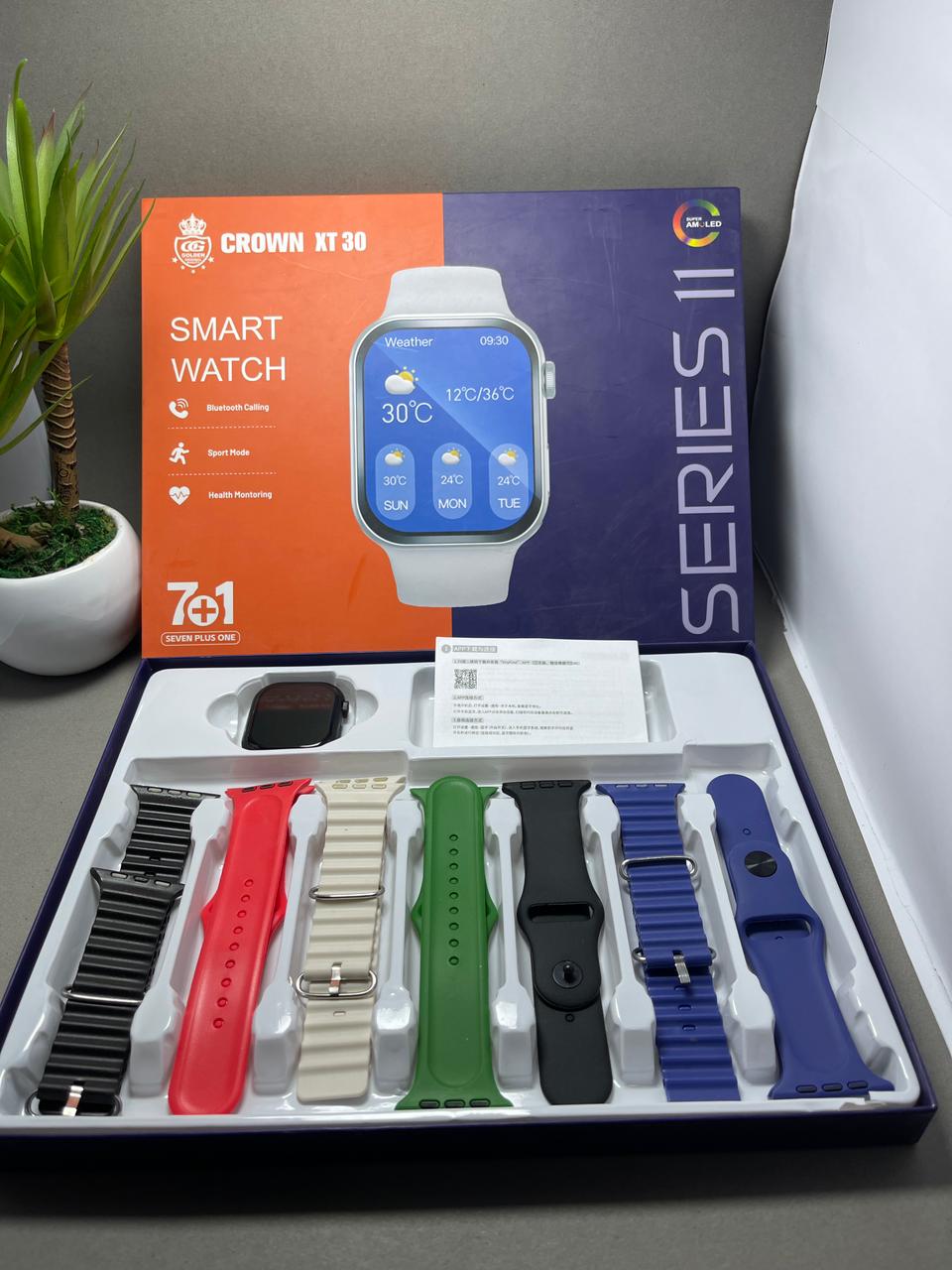 CROWN XT 30 Smart Watch