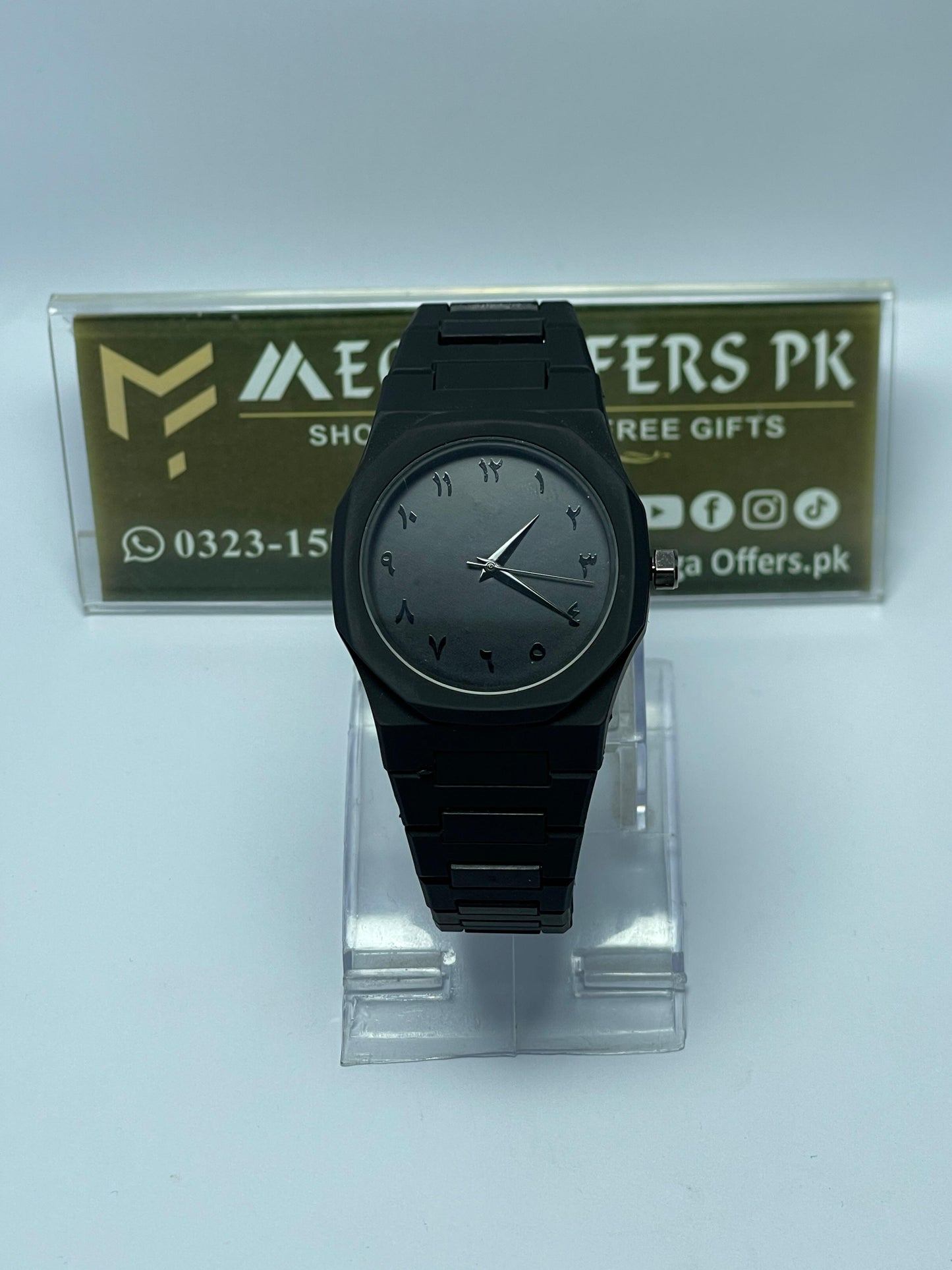 Black Arabic Aura Watch for Men – Stylish Dial