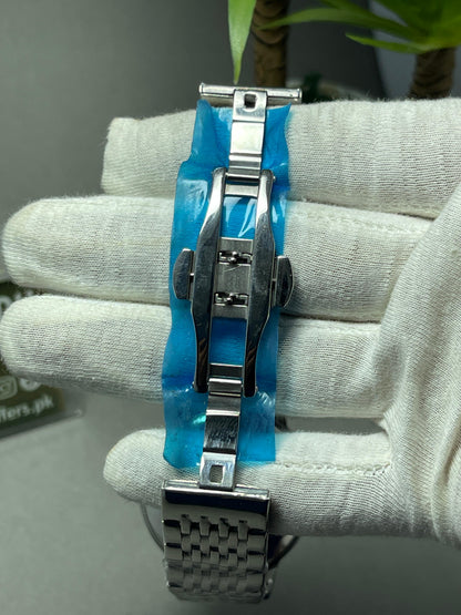 Kunur 1953 wristwatch