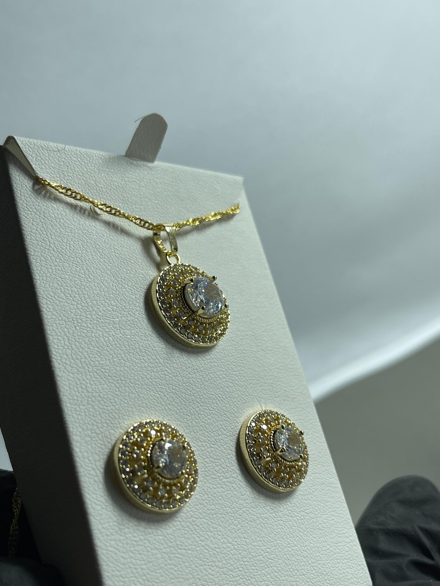 6PCS Set Luxury Watch Ring Necklace Earring Rhinestone Fashion Wristwatch Casual Ladies Watches Bracelet Set Close Unknown