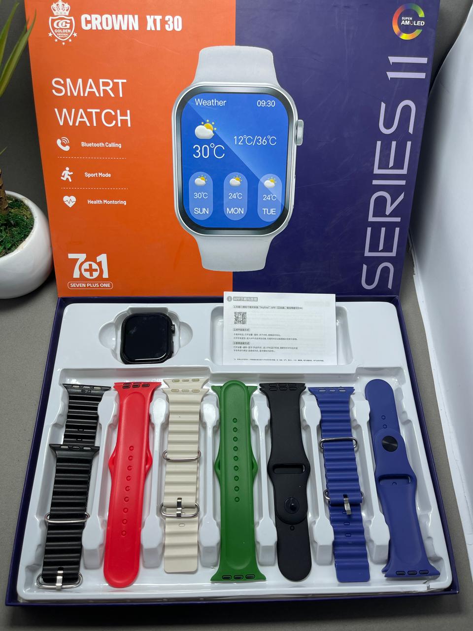 CROWN XT 30 Smart Watch