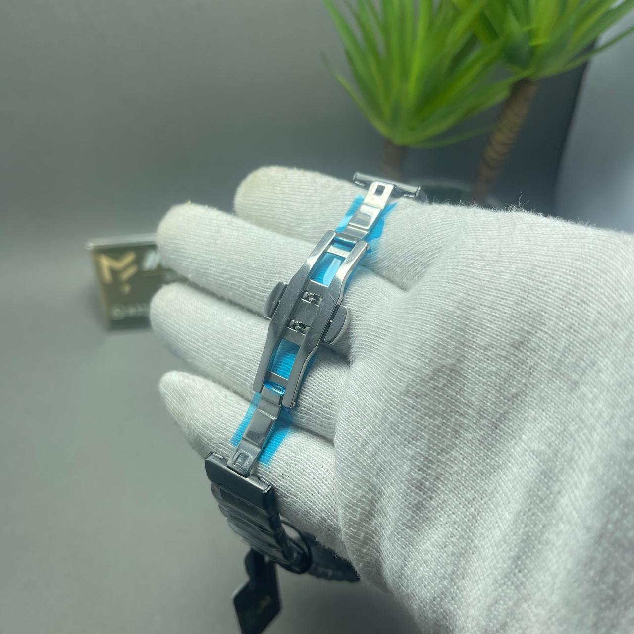 Men’s quartz watch