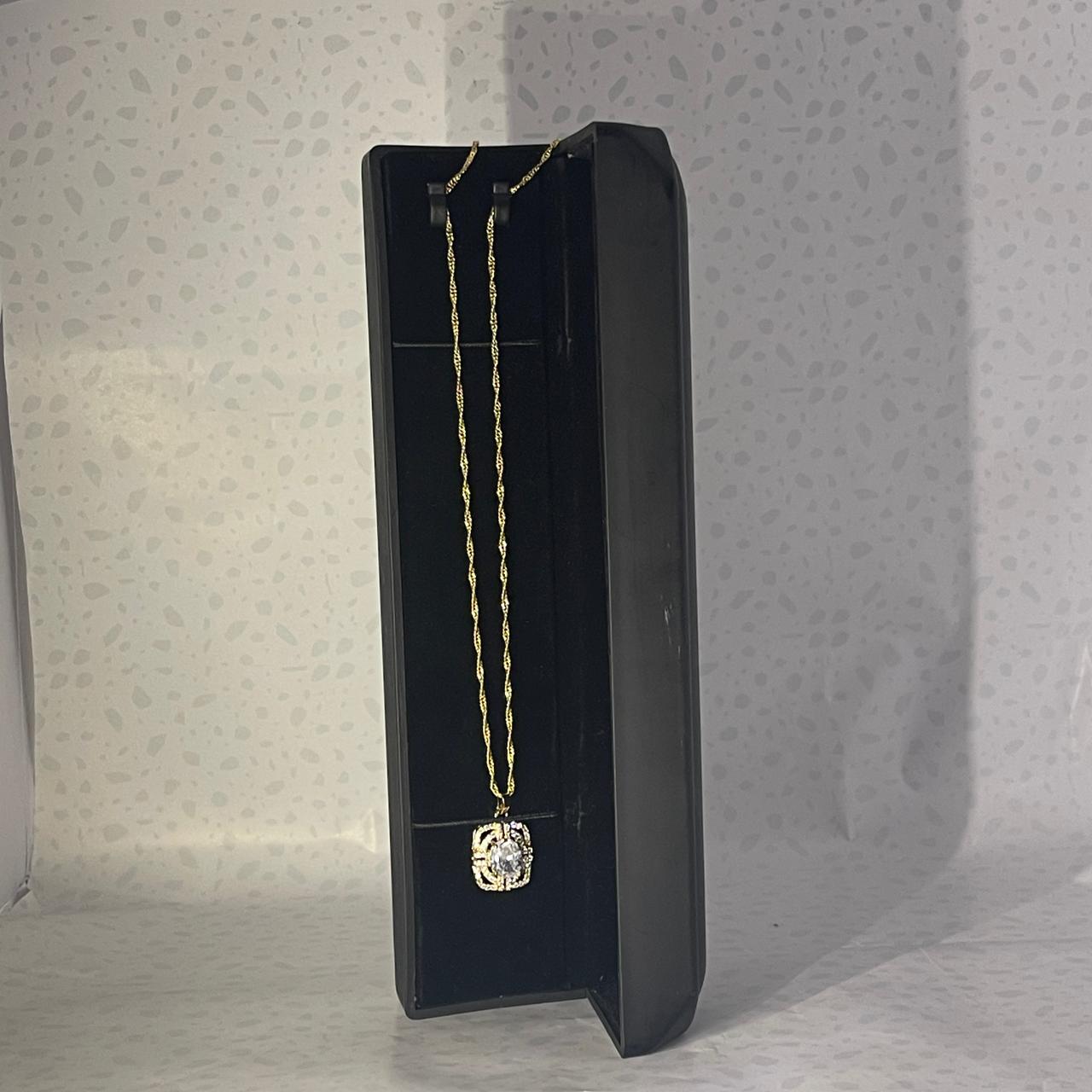 The Sacred Heart Pendant Necklace
